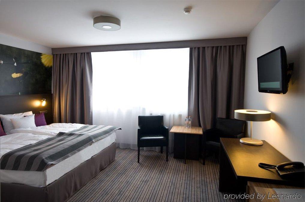 B&B Hotel ビトム エクステリア 写真